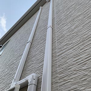 配管化粧カバーの後付け